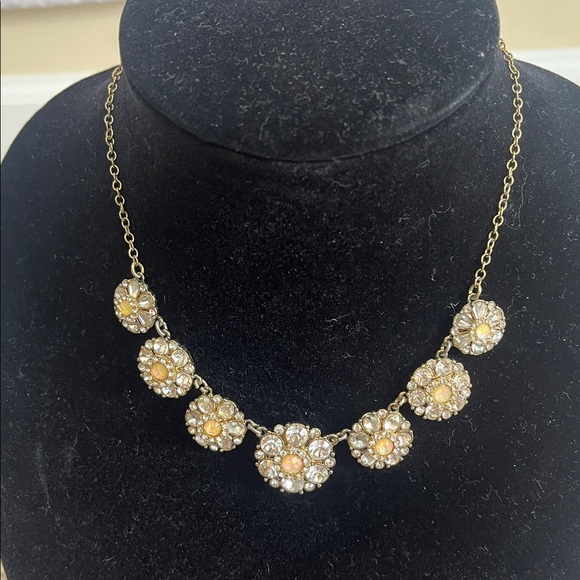 Premier Designs dressy gold tone rhinestone statement necklace - Picture 2 of 5